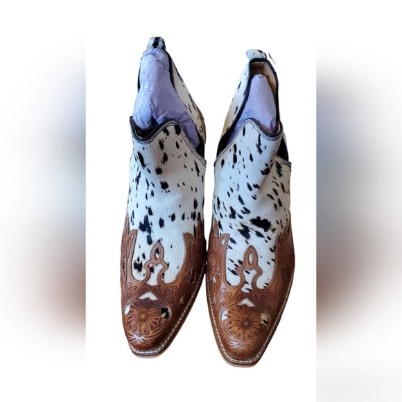 Myra Bag Boots Hairon Booties West Street Western Hand Tooled NWT - Picture 2 of 3